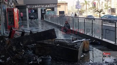 أحد أصحاب المحال المتضررين من حريق مول العبور: الخسائر تخطت 10 ملايين جنيه.. وكل البضاعة راحت