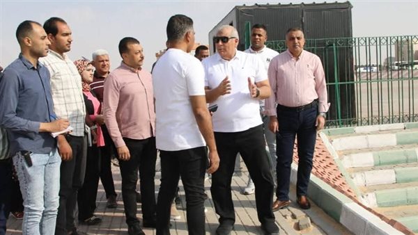 جانب من لقاء محافظ