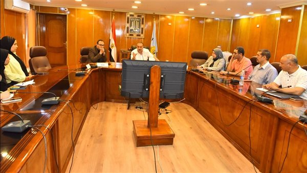 محافظ أسيوط