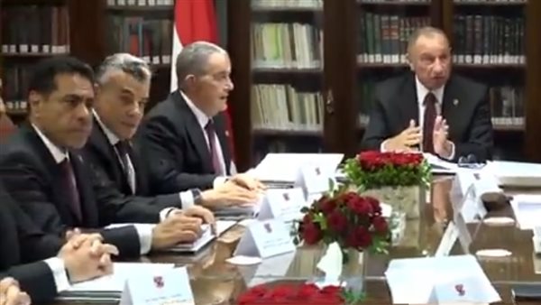 صور من أول اجتماع