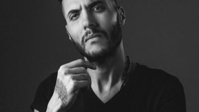 أمير عيد عن إقامة حفله الجماهيري اليوم: قرار الإلغاء أو التأجيل أصعب ما يكون (صورة)