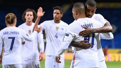 ديشامب يعلن قائمة منتخب فرنسا لخوض مواجهات فترة التوقف الدولي