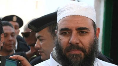 إصابة طارق الزمر قيادي الجماعة الإسلامية الهارب بفيروس كورونا