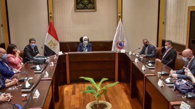وزيرة الصحة تستقبل مدير “راعي مصر” وتقرر دمج القوافل الطبية للمؤسسة ضمن المبادرات الرئاسية (صور)