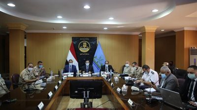 محافظ كفر الشيخ يترأس غرفة عمليات متابعة انتخابات مجلس النواب لليوم الثاني على التوالي