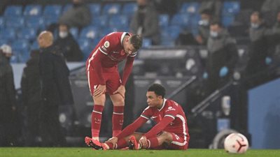 الإصابات لا تنتهي في ليفربول.. أرنولد يخرج مصابًا وميلنر يشارك بدلاً منه