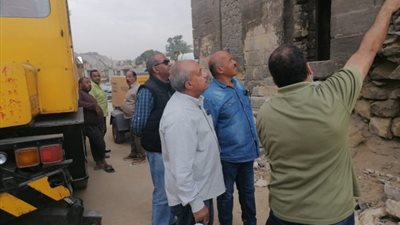 رئيس قطاع الآثار الإسلامية يتفقد حوش الباشا ومسجد الإمام الشافعي والسلطان حسن (صور)