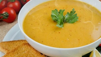 طريقة عمل شوربة العدس بالخضراوات