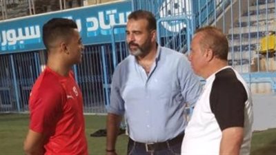 اتحاد الكرة لـ القاهرة 24 :  نسعى لحل أزمة القيد للأهلي والزمالك.. ويكشف عن موقف ملعب نهائي إفريقيا (فيديو)