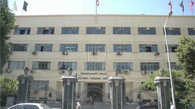 “القومي للبحوث” يناقش آخر تطورات اللقاح المصري ودخوله مرحلة التجارب الإكلينيكية (تفاصيل)