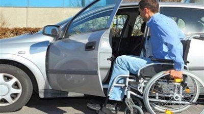 ذوو القدرات الخاصة يستغيثون من فرض “الكارتة” عليهم بالطرق.. و”التضامن” توضح