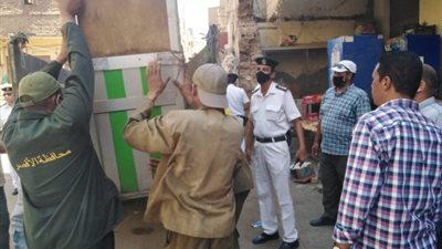 مصادرة 13 “شيشة” وتحرير 7 محاضر عدم ارتداء كمامة خلال حملة بالأقصر (صور)