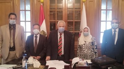 “الأطباء والمحامون” ينسقون لمواجهة قرار التصالح على العيادات والمكاتب