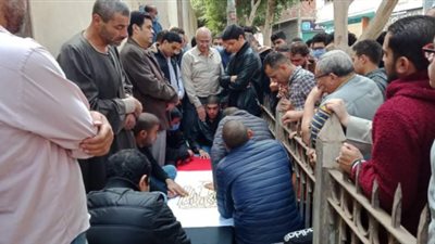 ابن عمة الشهيد ياسر عسر: “طول عمره كان شجاع.. ومربي أولاده على حب الوطن” (صور)