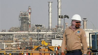 اتحاد المستثمرين يقدم خطة لوزير البترول لتوفير الغاز الطبيعي للصناعة بالسعر العالمي