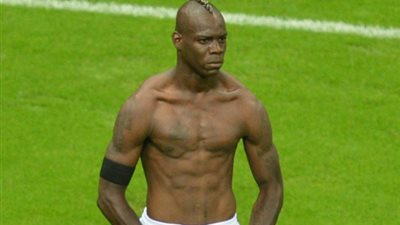 الزمالك يعلق على حقيقة المفاوضات مع بالوتيلي لضمه (خاص)