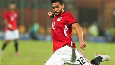 أيمن أشرف يخرج مصابا من مباراة المنتخب أمام توجو