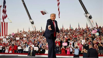 ترامب يقيل مدير وكالة الأمن السيبراني بعد إصداره تقريرا بأن الانتخابات كانت الأكثر أمنا