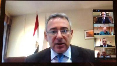 سفارة مصر بلندن تشرح الموقف المصري من مفاوضات سد النهضة: نطالب باتفاق قانوني ملزم (صور)