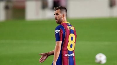 تقارير: بيانيتش يشارك أساسيًا مع برشلونة أمام أتليتكو مدريد