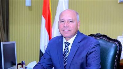 وزير النقل: تعويضات المواطنين للعقارات المتضررة في الخط الثالث للمترو بـ 1000 جنيه يوميا