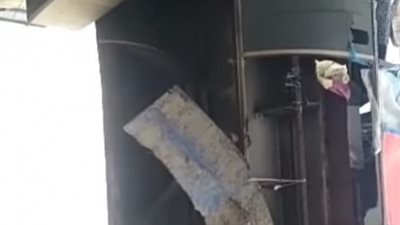 بعد سقوط جزء من كوبري في شبرا.. رئيس الحي: تأثّر طفيف نتيجة اصطدام سيارة نقل