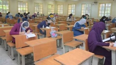 نائب رئيس جامعة عين شمس: “امتحانات الميدتيرم زي أي سنة عادية بخلاف كورونا”