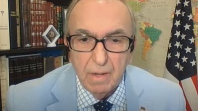 عضو المجلس الاستشاري لترامب: “فوز ترامب” بالانتخابات في يد المحكمة.. وأجهزة صينية أوصلت بايدن لقمة البيت الأبيض (حوار)