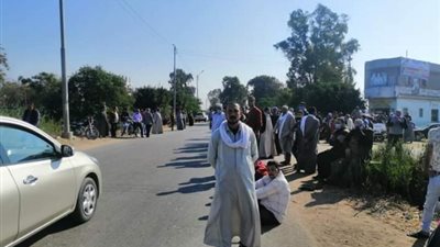 وصول جثمان الدكتور هرماس رضوان إلى ملعب بني عبيد بالدقهلية تمهيدًا لصلاة الجنازة (صور)