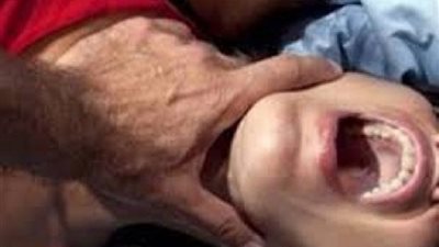 سمّاك يخنق زوجته حتى الموت في الشرقية