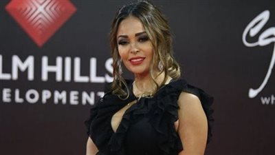داليا البحيري تكشف سبب اعتذارها عن فيلم “ماما وزيرة” (فيديو)