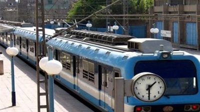 مصدر يكشف أسباب تأخر قطارات الخط الأول لمترو الأنفاق بين محطتي المرج وعزبة النخل (خاص)