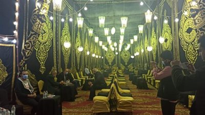 نجل فايق عزب: “كان نفسه يرجع للتمثيل في آخر حياته.. وامتلاكه صالون حلاقة غير حقيقي”