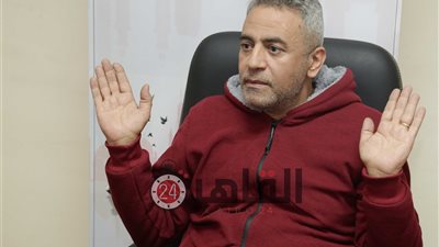 صبري فواز: “أنا الأقل أجرًا وأحيانًا بختار أدوار لأني لازم أشتغل” (فيديو)