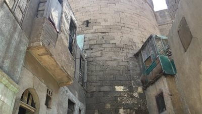 باحث أثري يكشف تطور أبراج قلعة الناصر صلاح الدين الأيوبي عبر الزمن