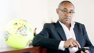 كونستاي أوماري رئيسا للاتحاد الإفريقي لكرة القدم بعد إيقاف أحمد أحمد
