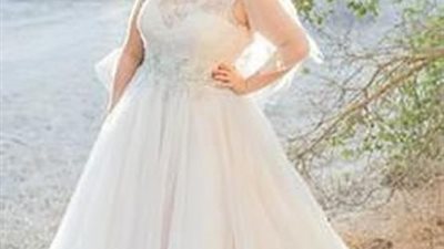 “لو بتعاني من السمنة”.. 5 نصائح لاختيار فستان الزفاف والحصول على إطلالة جذابة