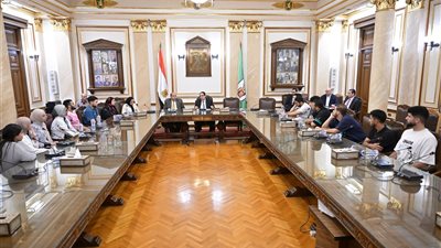 تأكيدًا لـ القاهرة 24.. جامعة القاهرة: إعادة امتحانات طلاب تجارة الممنوعين من دخول الامتحان السبت 8 نوفمبر 