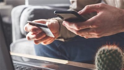 إنستا أو حساب بنكي.. عقوبة عدم رد أموال تم تحويلها لحسابك بالخطأ