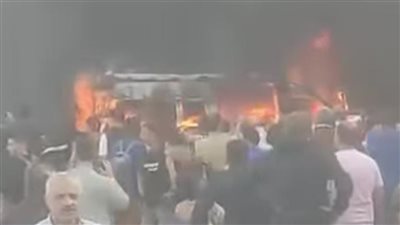 حريق ميكروباص في الموقف الجديد بالإسكندرية.. والحماية المدنية تسيطر عليه