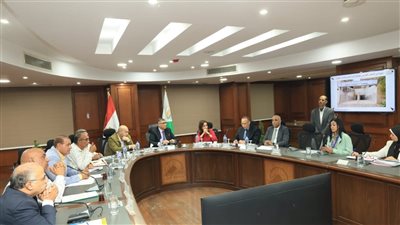 محافظ الجيزة يعقد اللقاء الأسبوعي لبحث شكاوى المواطنين بأحياء ومراكز العجوزة والهرم وأوسيم