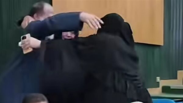 موسى الجبالي وشقيقته