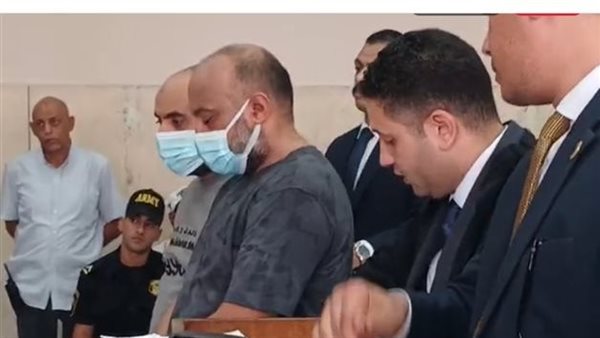 داخل قاعة المحكمة