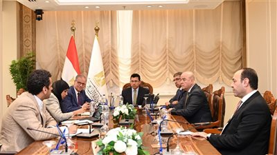 وزير الرياضة يتابع مع المنظمة المصرية لمكافحة المنشطات جهود تطوير المنظومة وتعزيز النزاهة الرياضية