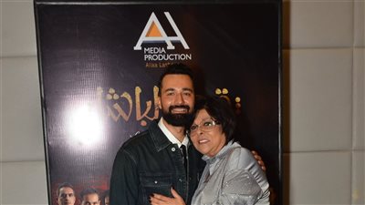 بحضور إسعاد يونس.. أبطال فيلم قصر الباشا يحتفلون بالعرض الخاص 