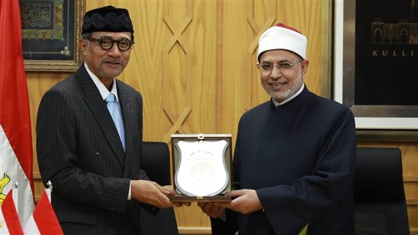 الدكتور سلامة داود