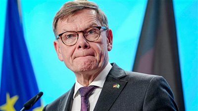 عطل في الطائرة يجبر وزير خارجية ألمانيا على تعديل رحلته إلى كولومبيا 