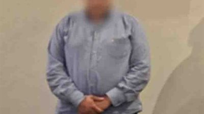 بسبب خلاف مروري.. ضبط سائق توك توك تعدى على قائد سيارة بالجيزة