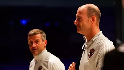 الأهلي يصل إلى ملعب محمد بن زايد لخوض نهائي السوبر أمام الزمالك