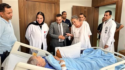 بعد إنقاذ حياة سائح فرنسي.. القنصل الفخري لفرنسا بالأقصر تشيد بمنظومة الرعاية الصحية